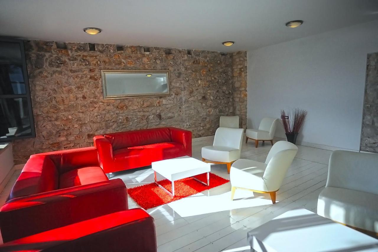 Villa Unique Mojito With Extra Large Pool In For Up To 12 Persons, 6 Bedrooms Rovinj
