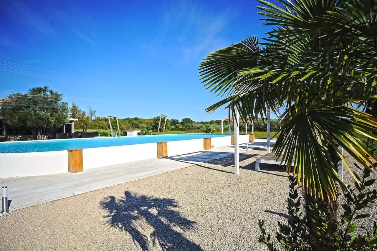 Vila Unique Mojito With Extra Large Pool In For Up To 12 Persons, 6 Bedrooms Rovinj
